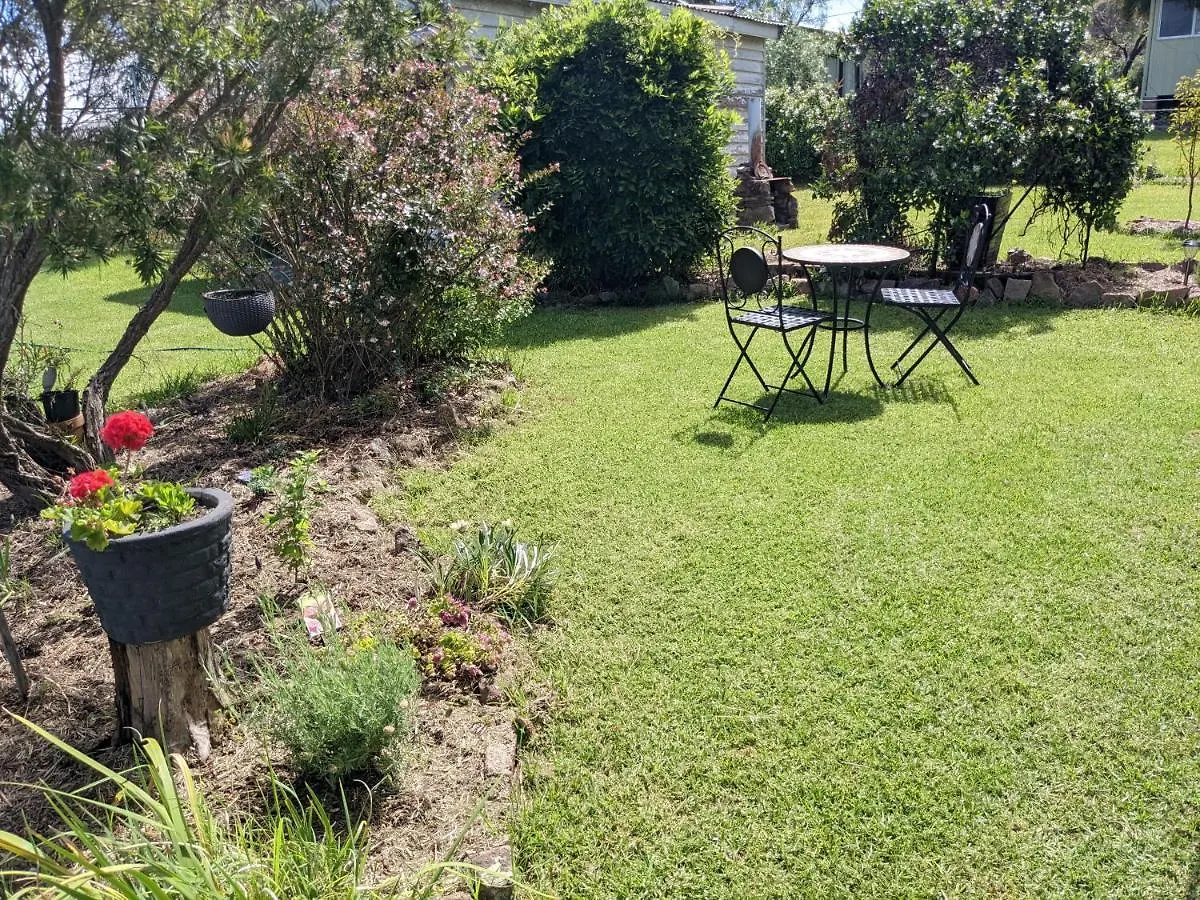 度假居 Amiens Cottage. Queenslander, Charming, Central. 史丹霍普