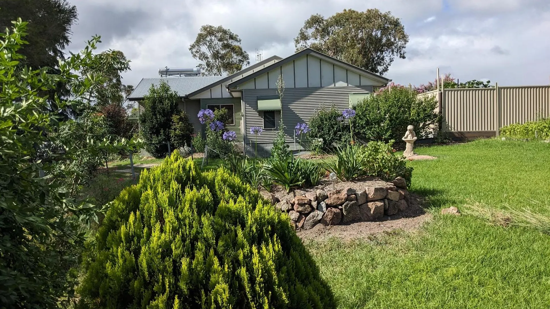 Amiens Cottage. Queenslander, Charming, Central. 史丹霍普 0*,