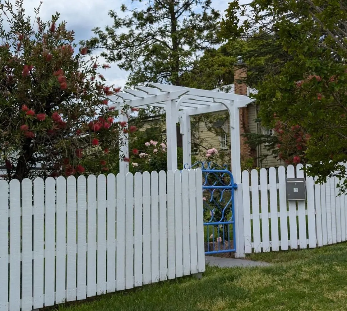 Amiens Cottage. Queenslander, Charming, Central. 史丹霍普