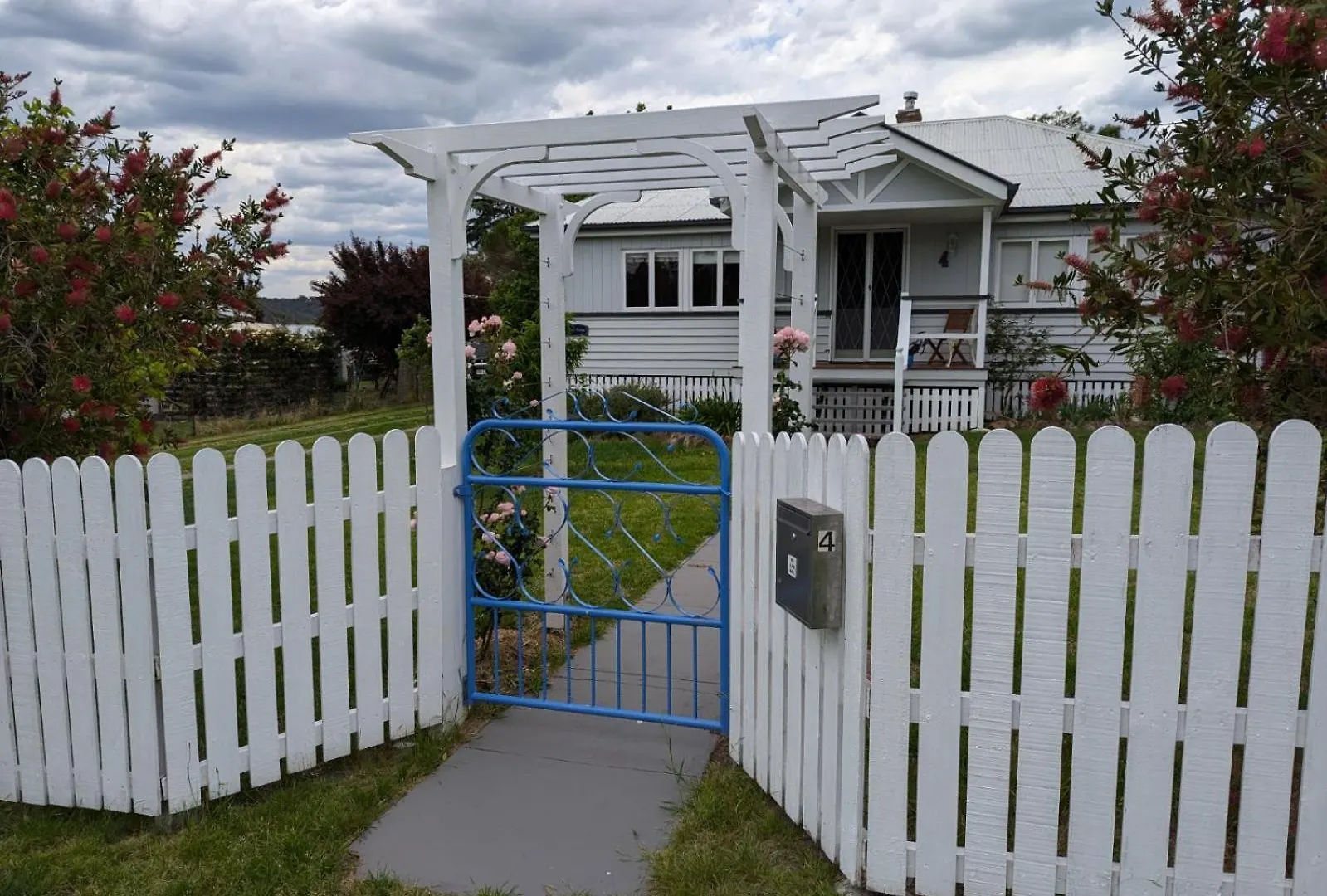 度假居 Amiens Cottage. Queenslander, Charming, Central. 史丹霍普